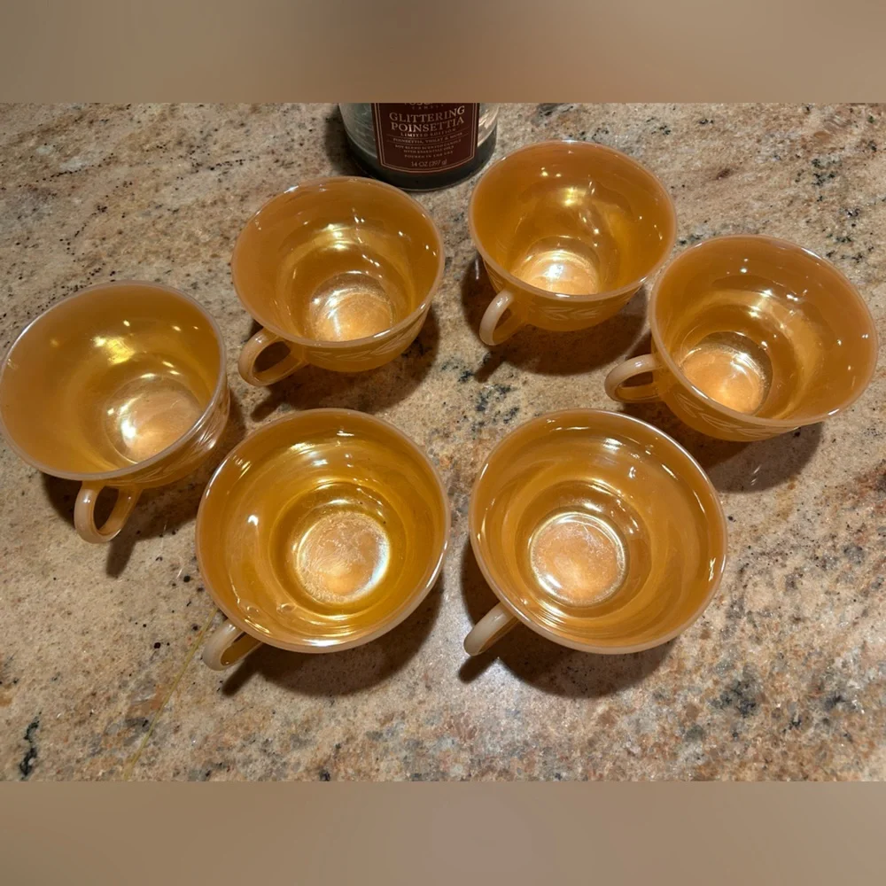 Fire King Peach Lustre Set of (6) 8 oz tea/coffee cups. No saucers. Made in USA